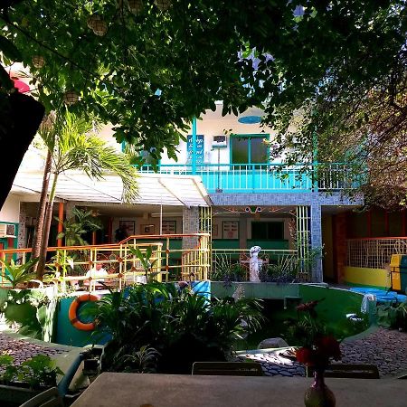 Park Vil-La Apartelle كويزون سيتي المظهر الخارجي الصورة