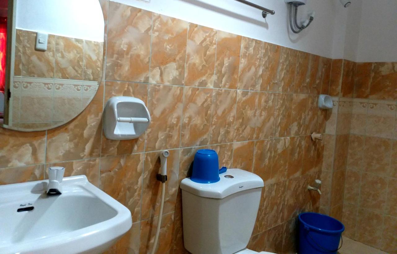 Park Vil-La Apartelle كويزون سيتي المظهر الخارجي الصورة